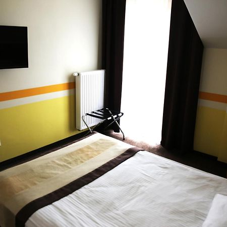 Hotel Folklor Miedzyrzec Podlaski Room photo