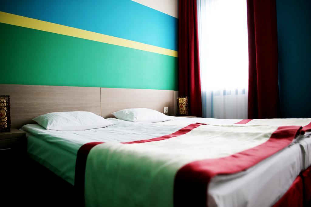 Hotel Folklor Miedzyrzec Podlaski Exterior photo